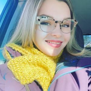 Meet your Posher, Kay